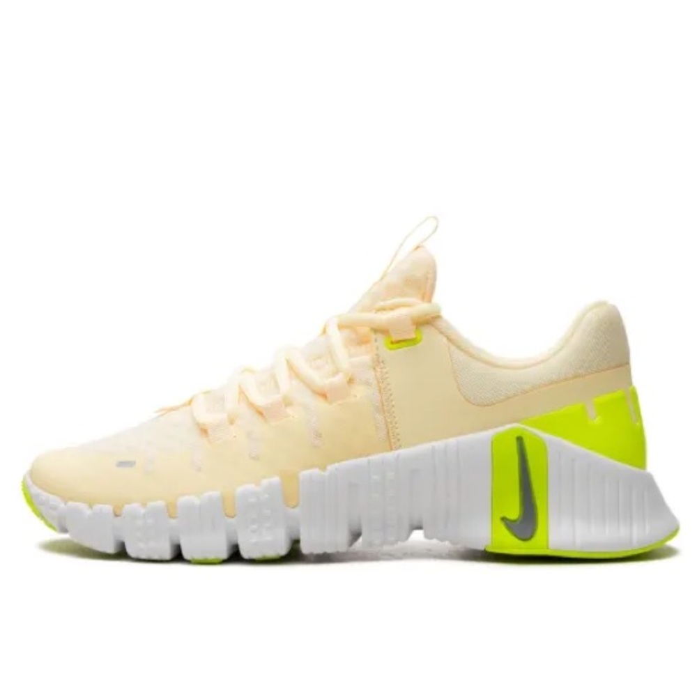 Nike Metcon 6 Yellow | Women’s Size 6